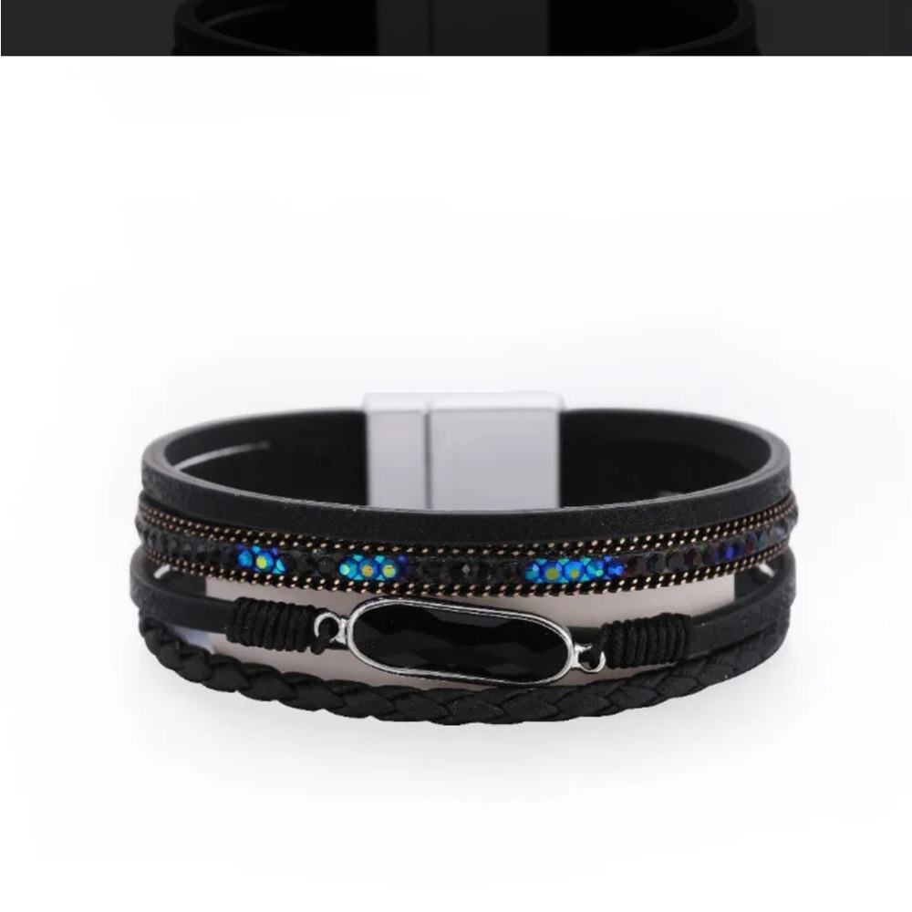 Arwen Women's Eco Leather Bracelet Black Boho Girl EUC